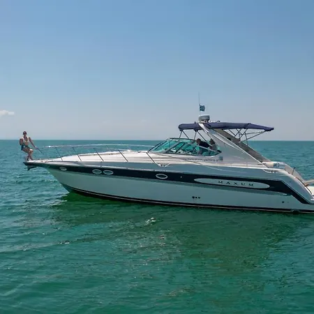 Halkidiki Yachting Bådhotel *